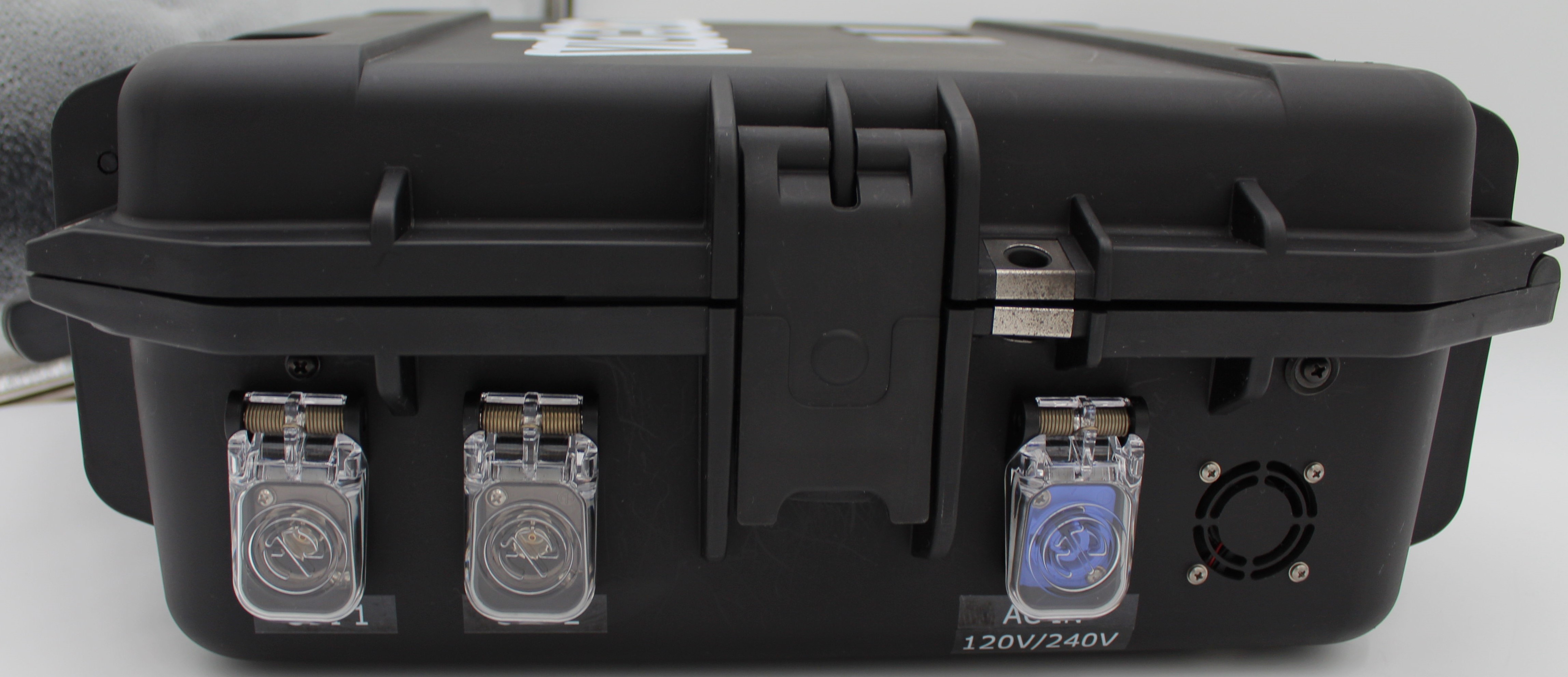 2Go Side Display 2.jpg